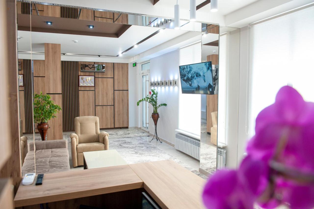 Lotus Hotel Kiszyniów Zewnętrze zdjęcie