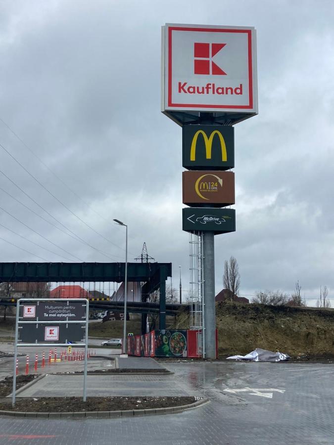 Lotus Hotel Kiszyniów Zewnętrze zdjęcie